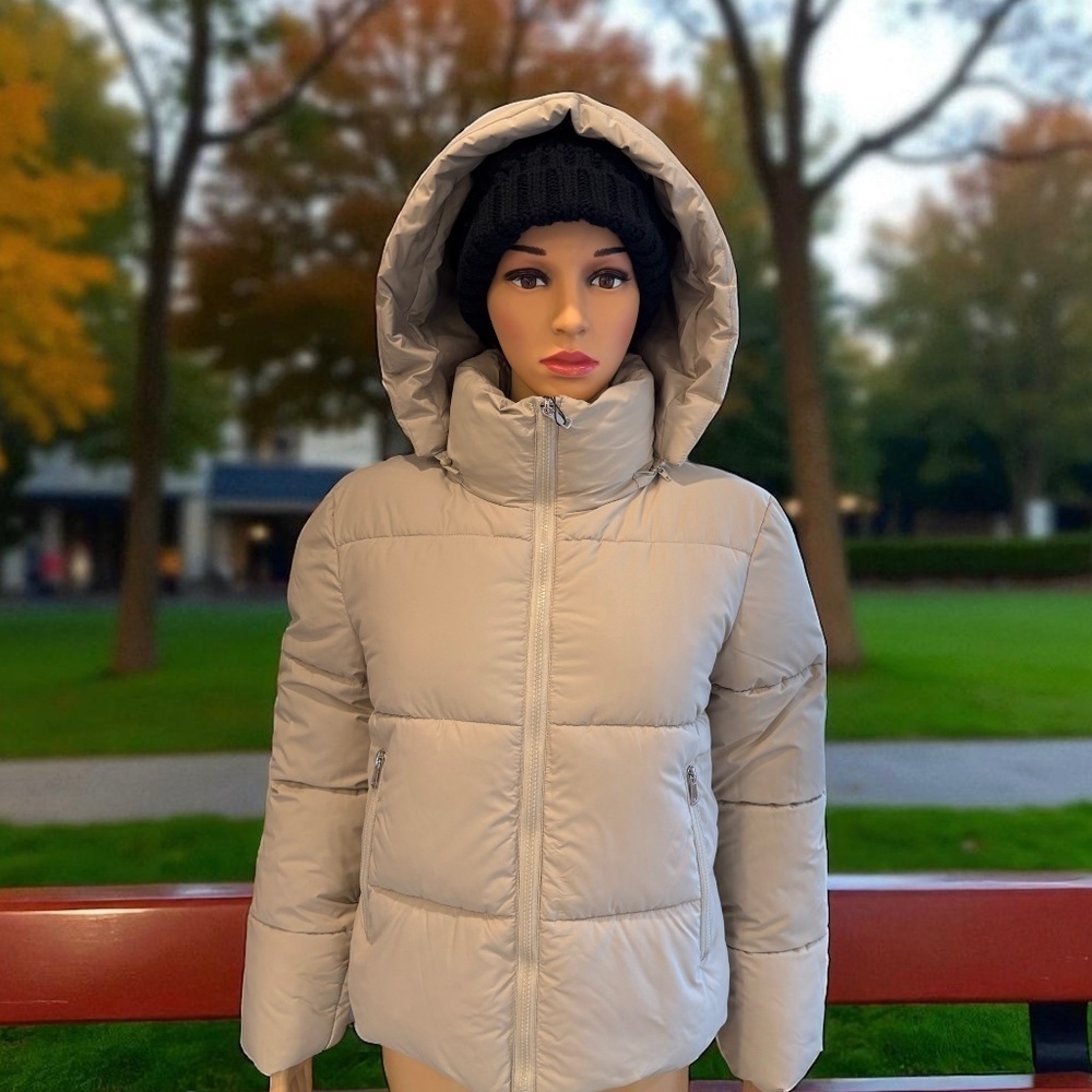 Puffit Detachable Hooded Puffer Jacket. NWT